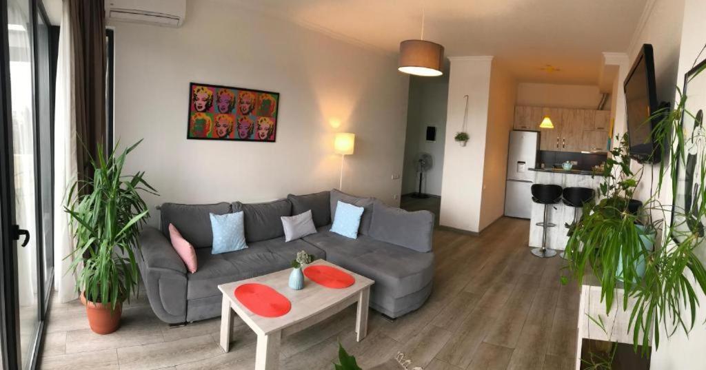 Ameri Plaza Green Apartments تبليسي المظهر الخارجي الصورة