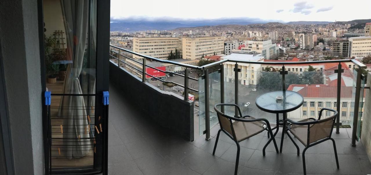 Ameri Plaza Green Apartments تبليسي المظهر الخارجي الصورة